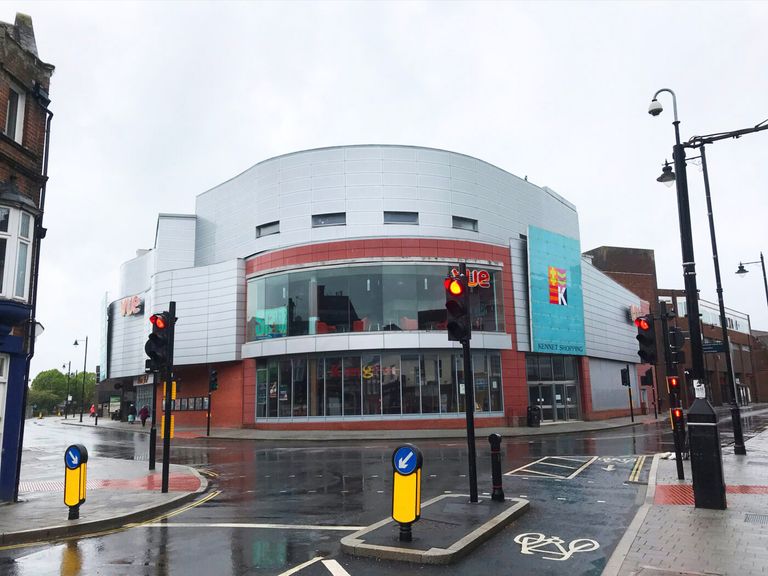 Cinema and restaurants, Market Street junction