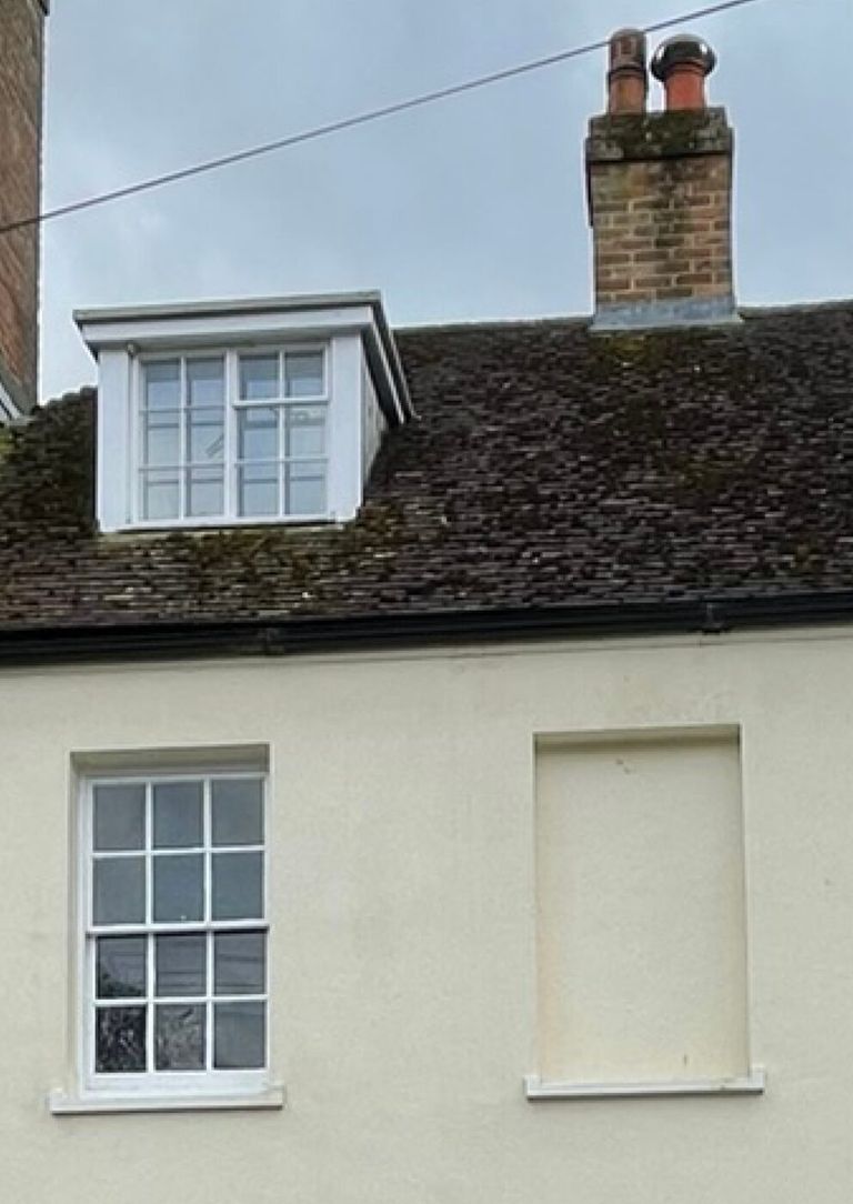 Georgian sliding sash window